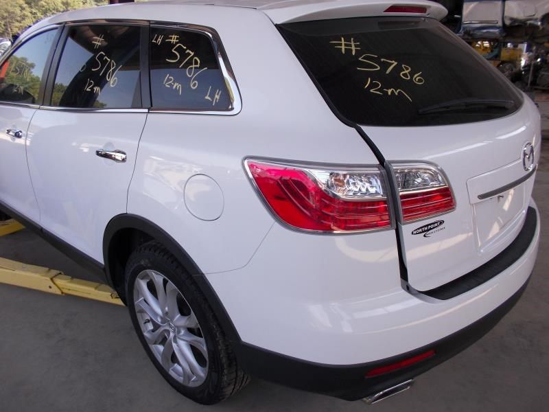 https://f005.backblazeb2.com/file/img-partshotlines-com/Inventory/EX165/Vehicle/8902_12.jpg