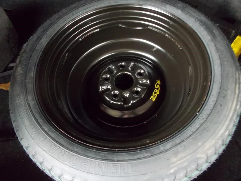 https://f005.backblazeb2.com/file/img-partshotlines-com/Inventory/EX165/Vehicle/9549_09.jpg