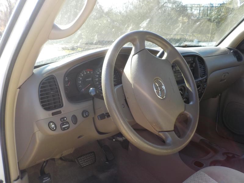 https://f005.backblazeb2.com/file/img-partshotlines-com/Inventory/EX192/Vehicle/5584_12.jpg
