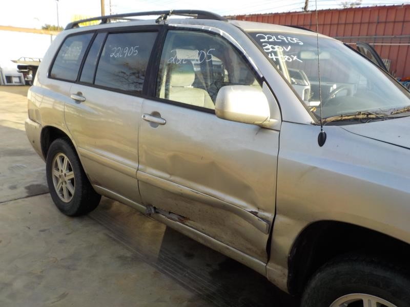 https://f005.backblazeb2.com/file/img-partshotlines-com/Inventory/EX192/Vehicle/5725_02.jpg