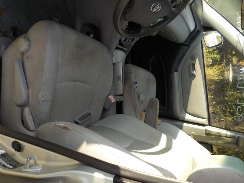 https://f005.backblazeb2.com/file/img-partshotlines-com/Inventory/EX192/Vehicle/5725_08.jpg