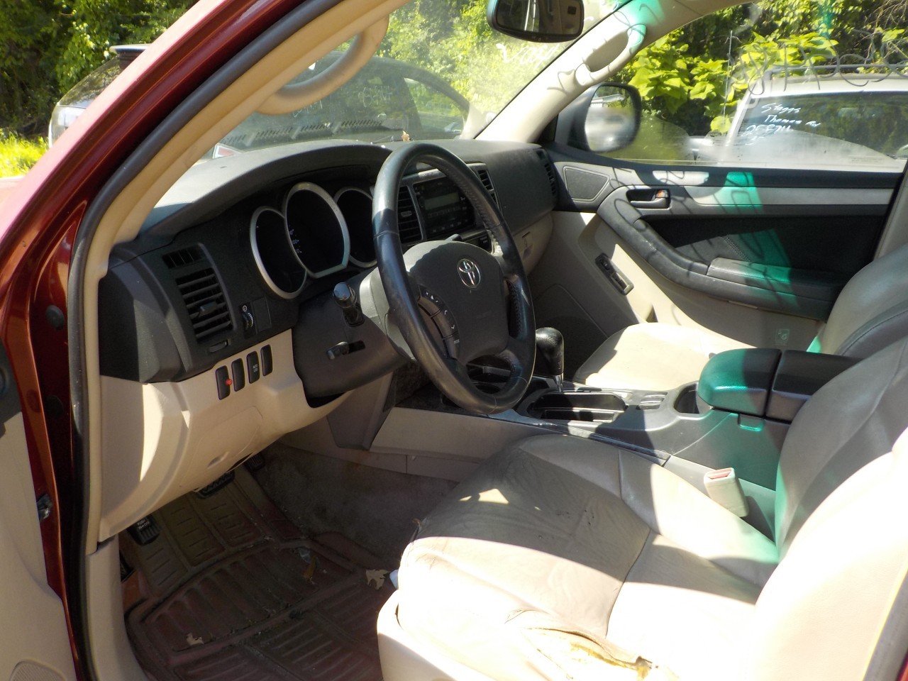 https://f005.backblazeb2.com/file/img-partshotlines-com/Inventory/EX192/Vehicle/6137_12.jpg