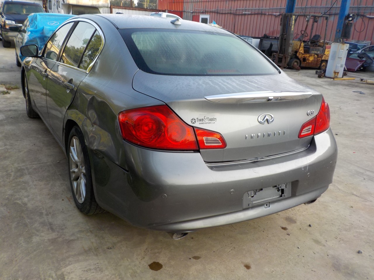 https://f005.backblazeb2.com/file/img-partshotlines-com/Inventory/EX192/Vehicle/6166_01.jpg