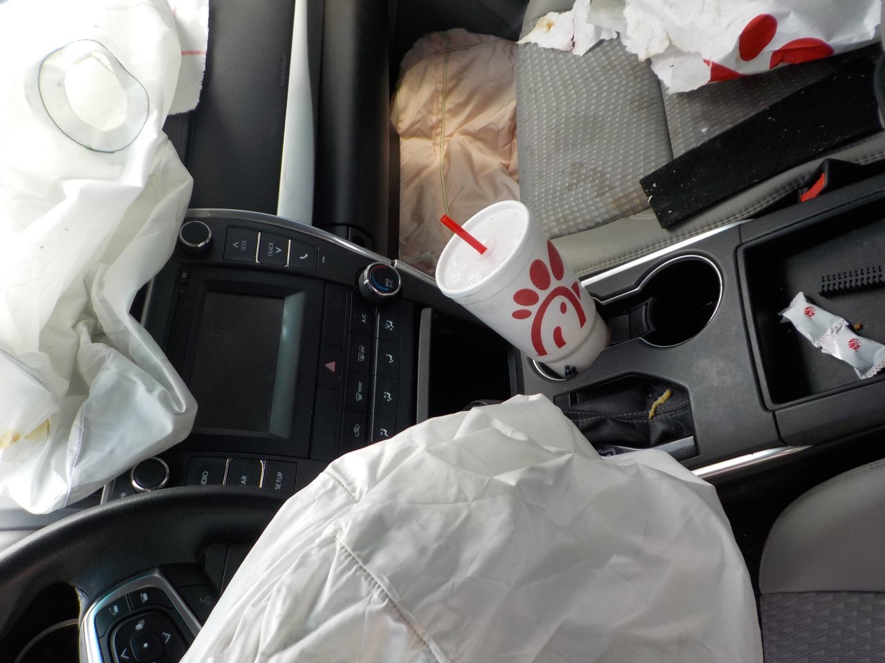 https://f005.backblazeb2.com/file/img-partshotlines-com/Inventory/EX192/Vehicle/6225_12.jpg