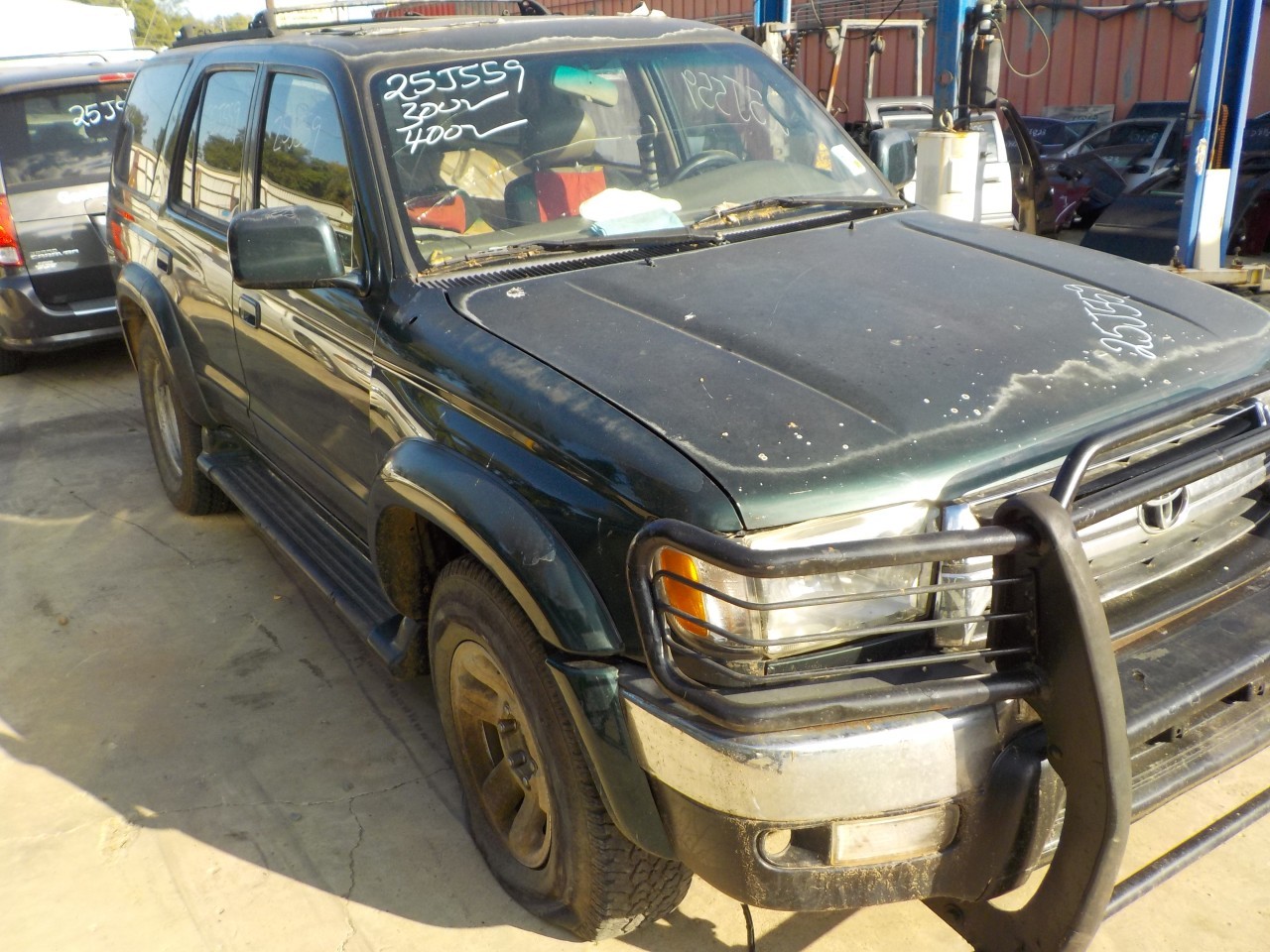 https://f005.backblazeb2.com/file/img-partshotlines-com/Inventory/EX192/Vehicle/6269_03.jpg