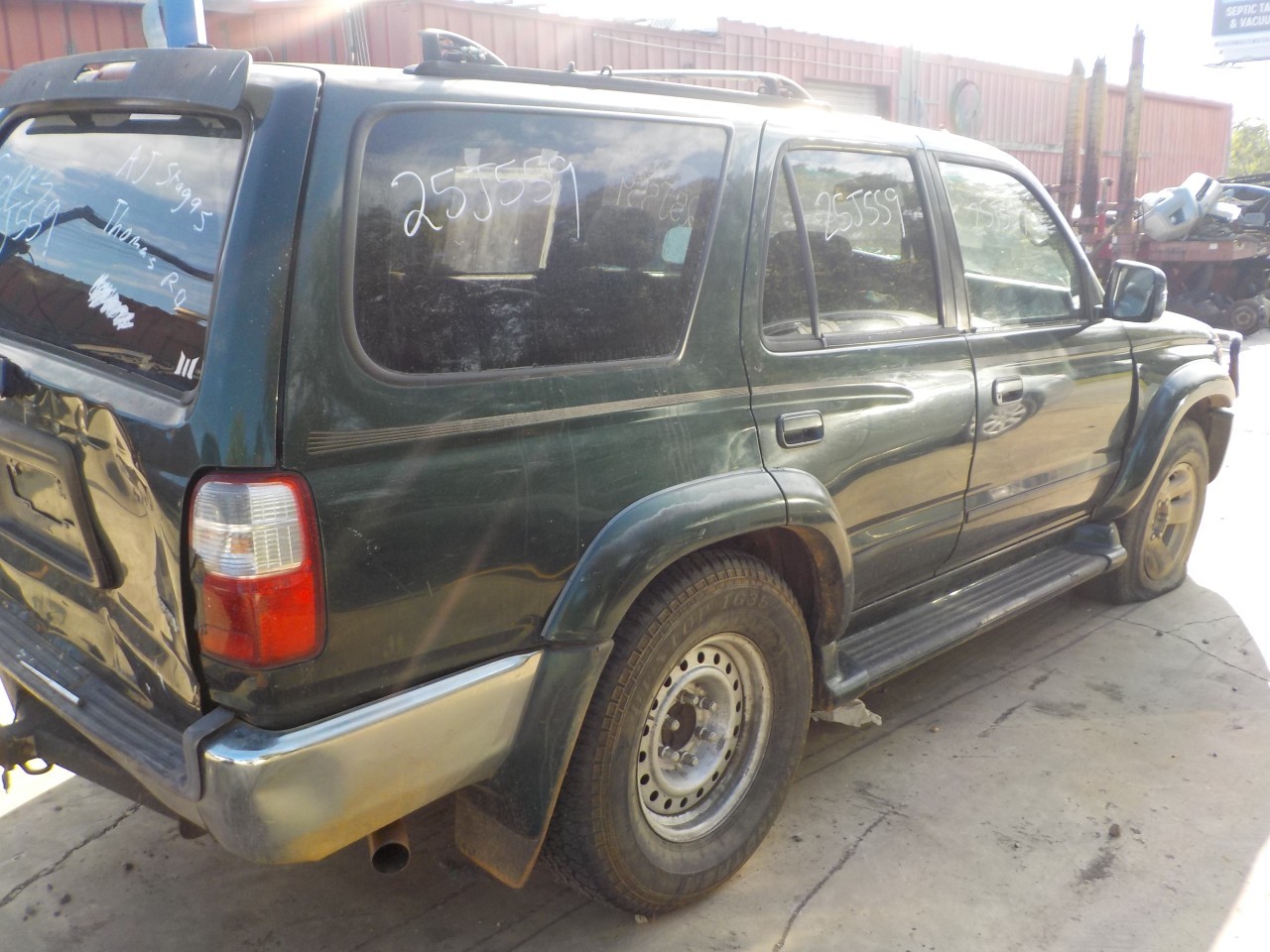 https://f005.backblazeb2.com/file/img-partshotlines-com/Inventory/EX192/Vehicle/6269_05.jpg