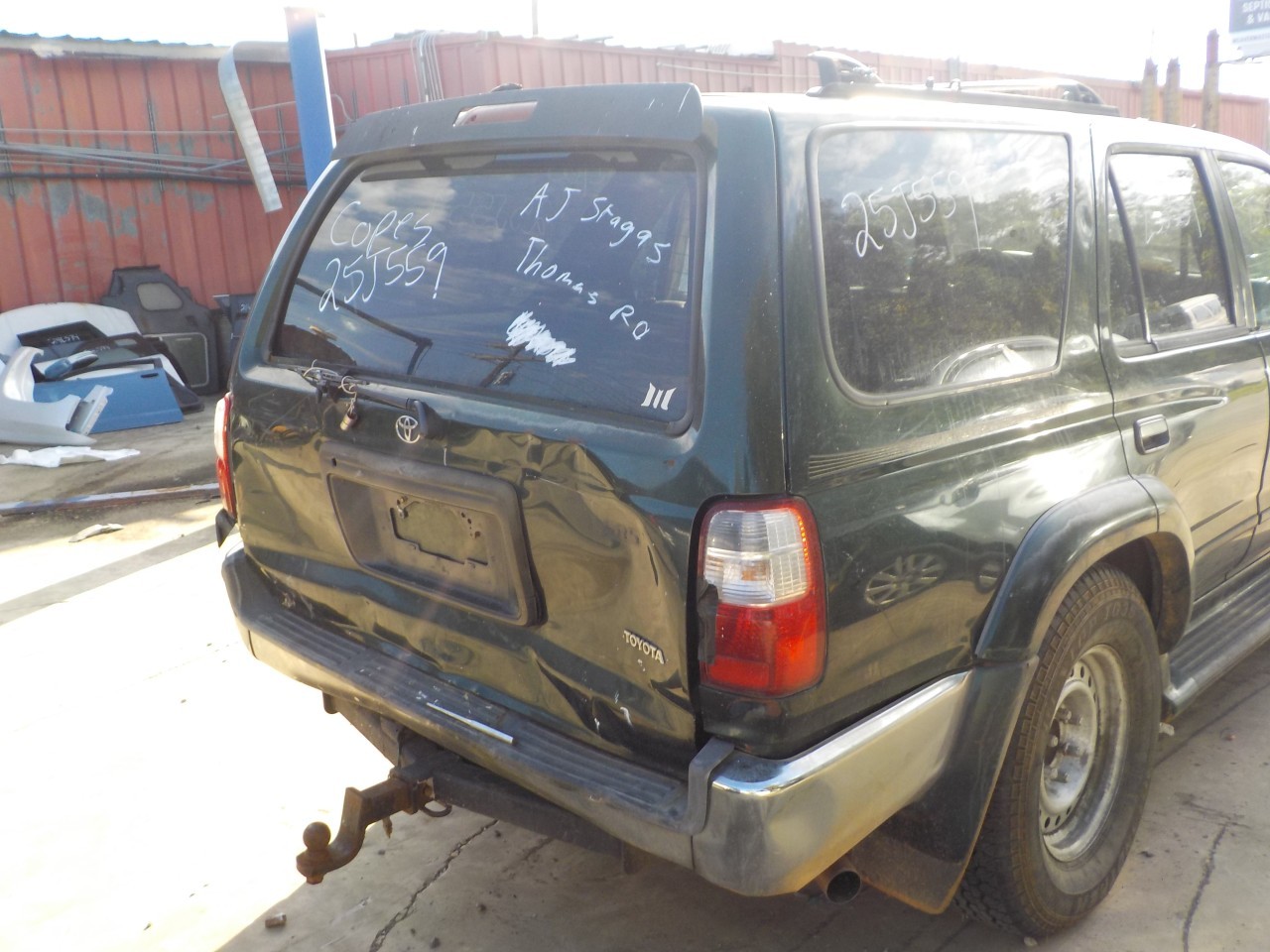 https://f005.backblazeb2.com/file/img-partshotlines-com/Inventory/EX192/Vehicle/6269_06.jpg