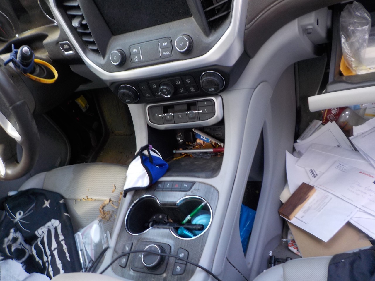https://f005.backblazeb2.com/file/img-partshotlines-com/Inventory/EX192/Vehicle/6770_12.jpg