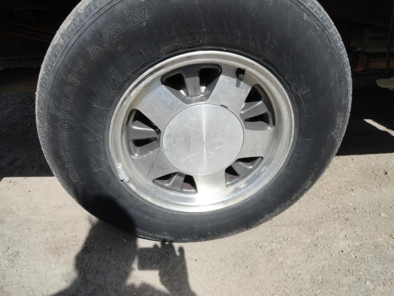 https://f005.backblazeb2.com/file/img-partshotlines-com/Inventory/EX232/Vehicle/10237_06.jpg