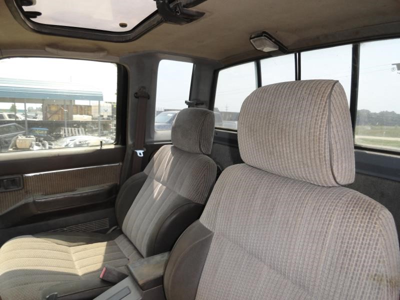 https://f005.backblazeb2.com/file/img-partshotlines-com/Inventory/EX232/Vehicle/10544_10.jpg