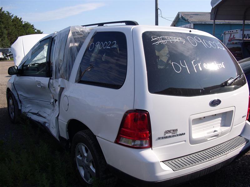 https://f005.backblazeb2.com/file/img-partshotlines-com/Inventory/EX232/Vehicle/1139_01.jpg