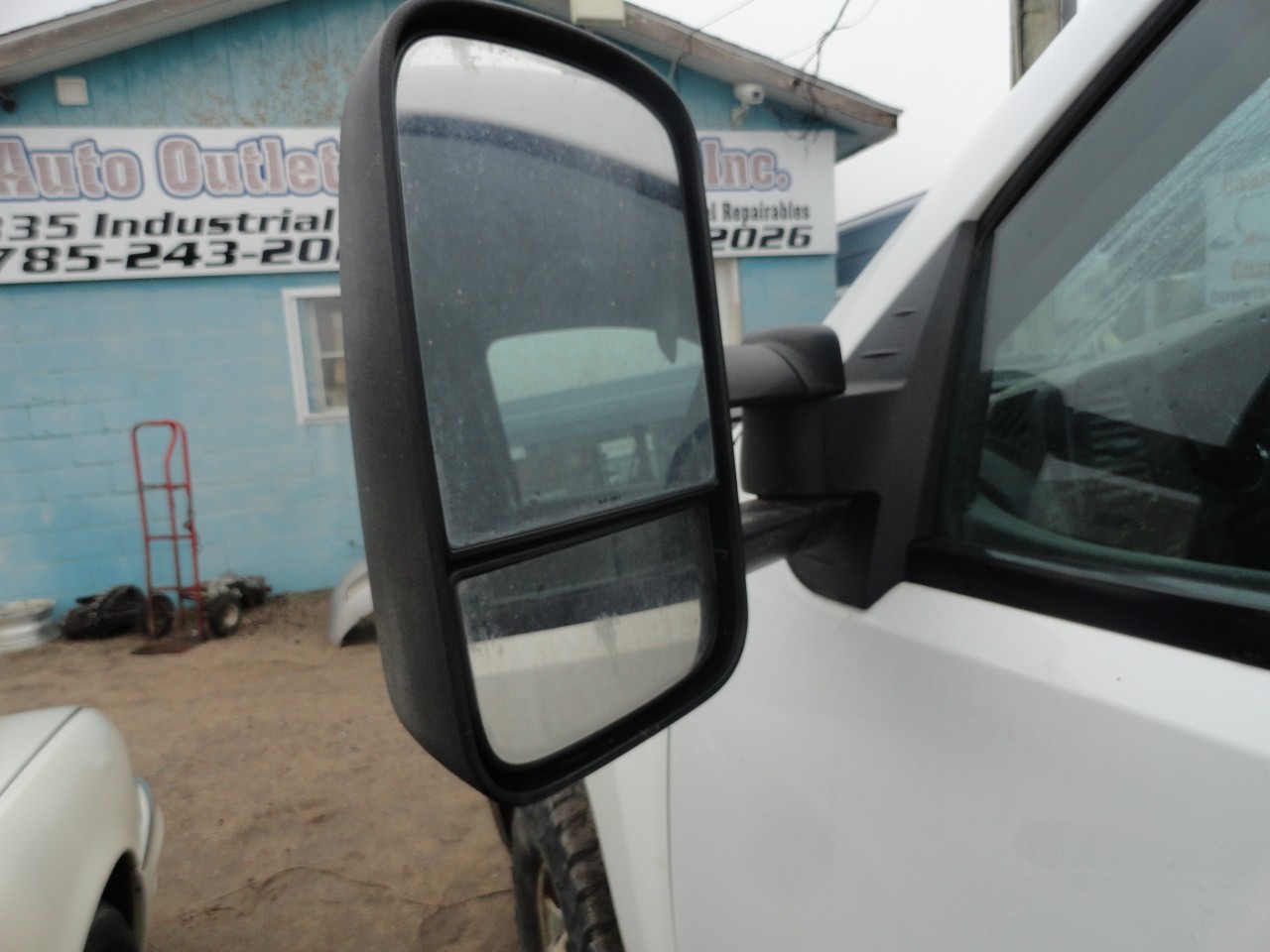 https://f005.backblazeb2.com/file/img-partshotlines-com/Inventory/EX232/Vehicle/11643_09.jpg
