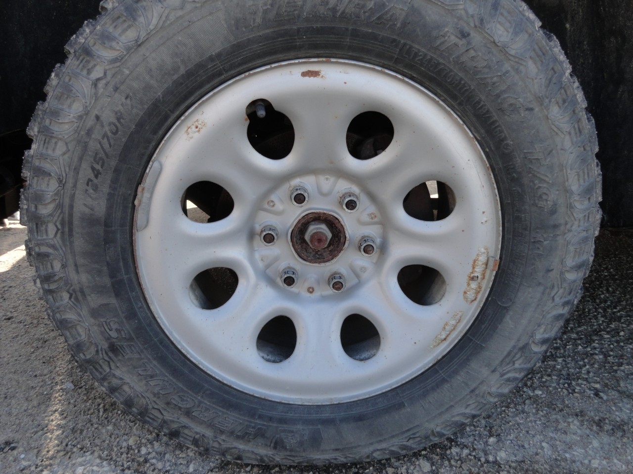 https://f005.backblazeb2.com/file/img-partshotlines-com/Inventory/EX232/Vehicle/11831_04.jpg
