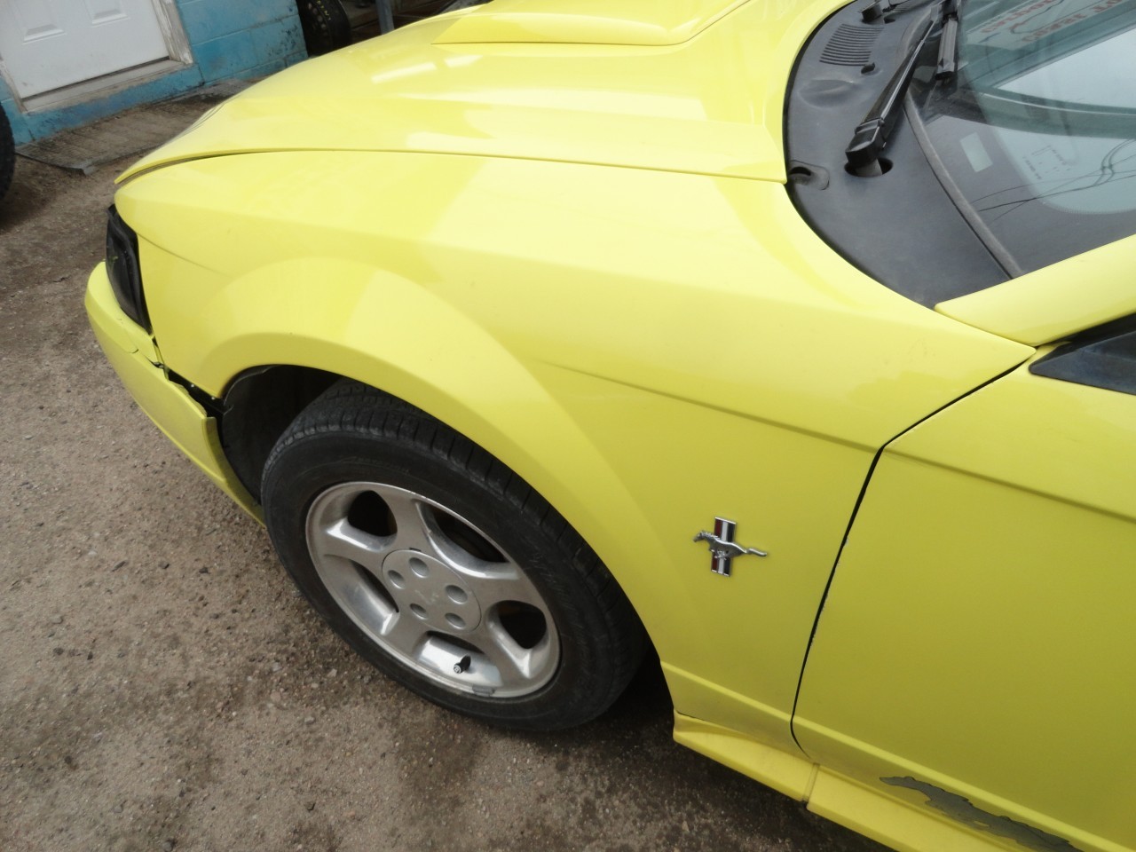 https://f005.backblazeb2.com/file/img-partshotlines-com/Inventory/EX232/Vehicle/11950_03.jpg