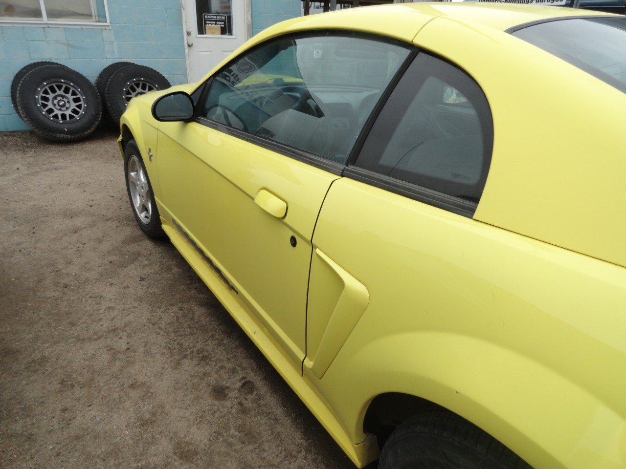 https://f005.backblazeb2.com/file/img-partshotlines-com/Inventory/EX232/Vehicle/11950_06.jpg