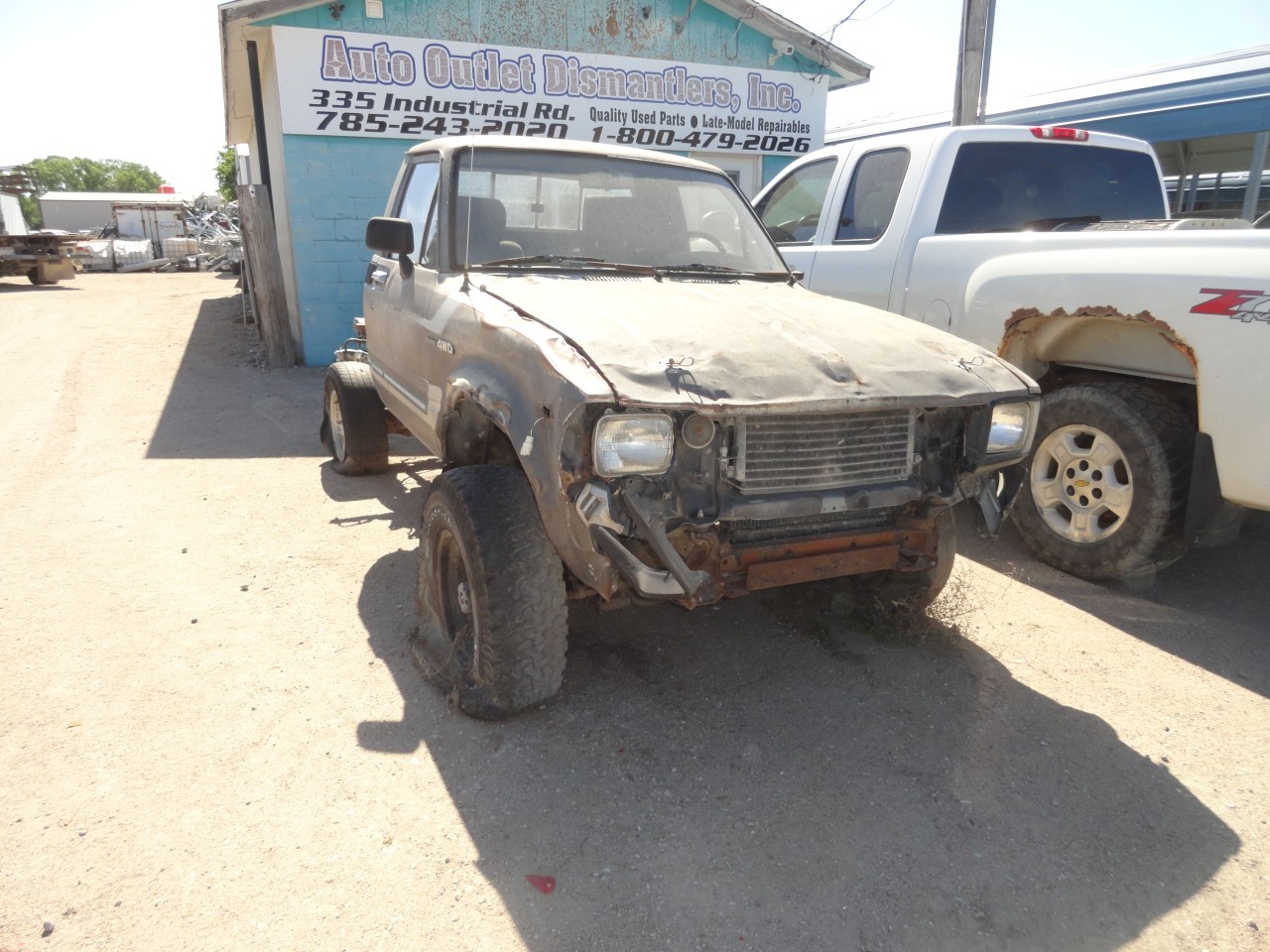 https://f005.backblazeb2.com/file/img-partshotlines-com/Inventory/EX232/Vehicle/12019_01.jpg