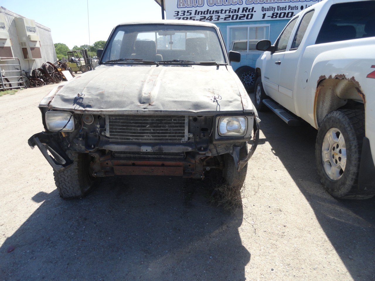 https://f005.backblazeb2.com/file/img-partshotlines-com/Inventory/EX232/Vehicle/12019_02.jpg