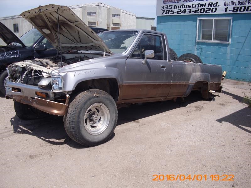 https://f005.backblazeb2.com/file/img-partshotlines-com/Inventory/EX232/Vehicle/1511_05.jpg