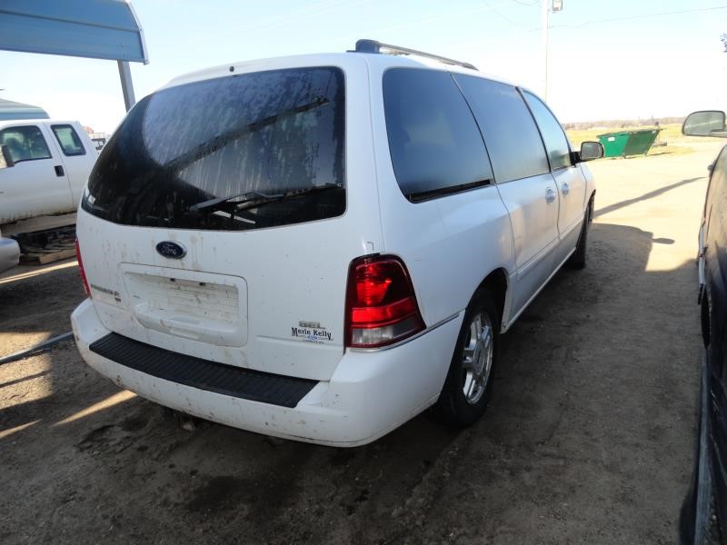 https://f005.backblazeb2.com/file/img-partshotlines-com/Inventory/EX232/Vehicle/6625_05.jpg