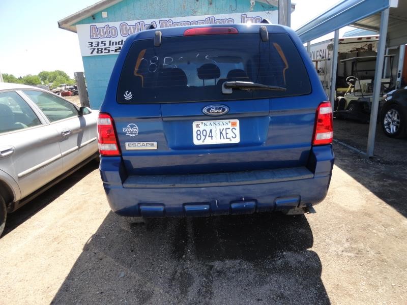 https://f005.backblazeb2.com/file/img-partshotlines-com/Inventory/EX232/Vehicle/7656_09.jpg