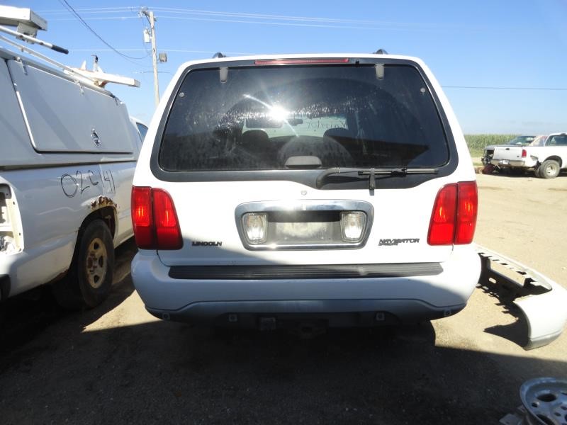 https://f005.backblazeb2.com/file/img-partshotlines-com/Inventory/EX232/Vehicle/8642_02.jpg