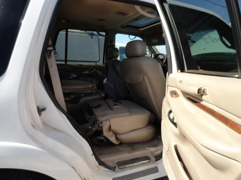 https://f005.backblazeb2.com/file/img-partshotlines-com/Inventory/EX232/Vehicle/8642_07.jpg