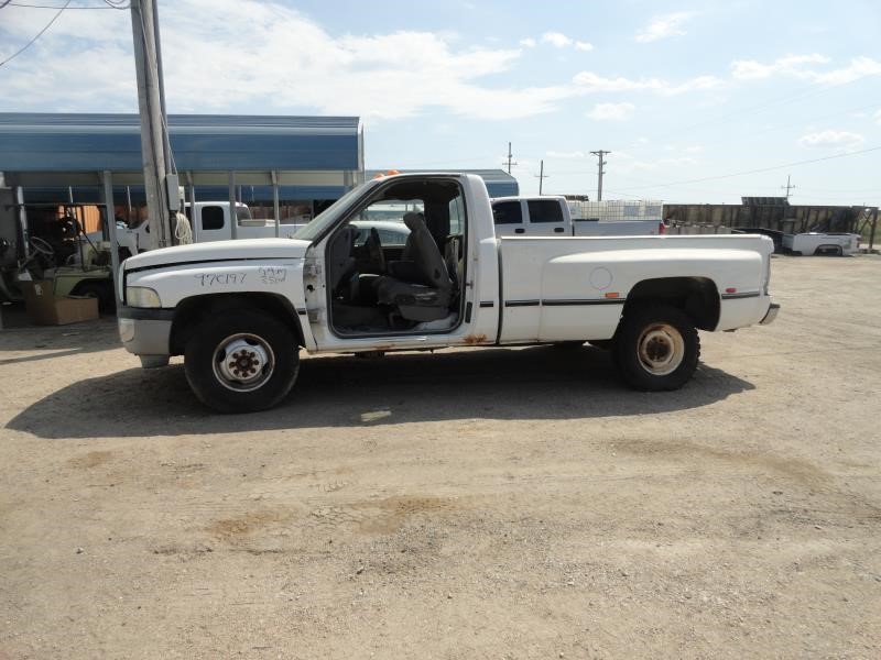 https://f005.backblazeb2.com/file/img-partshotlines-com/Inventory/EX232/Vehicle/8807_14.jpg