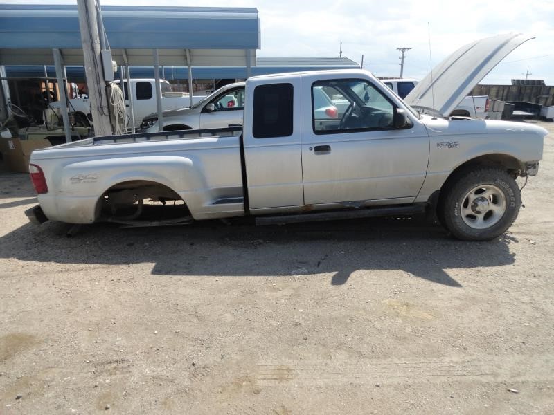 https://f005.backblazeb2.com/file/img-partshotlines-com/Inventory/EX232/Vehicle/8814_09.jpg