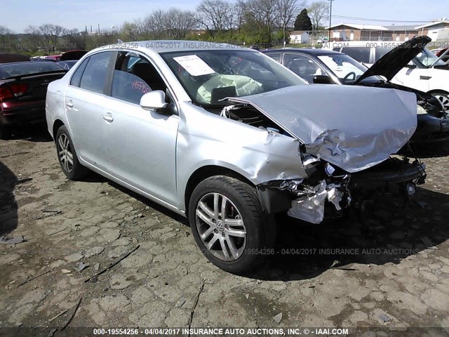 https://f005.backblazeb2.com/file/img-partshotlines-com/Inventory/EX246/Vehicle/1571_01.jpg
