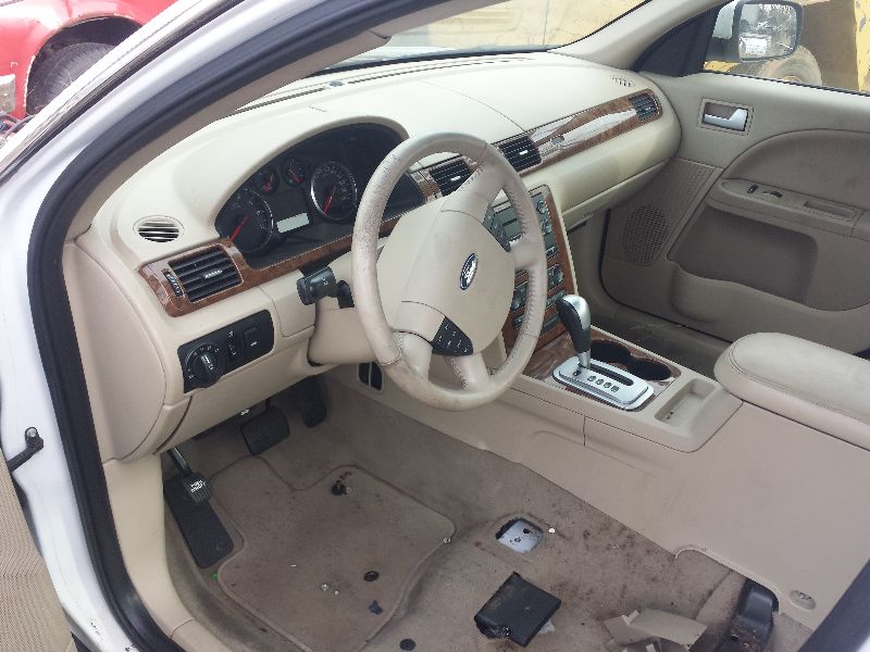 https://f005.backblazeb2.com/file/img-partshotlines-com/Inventory/EX246/Vehicle/1654_04.jpg