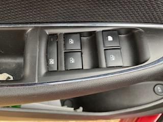 https://f005.backblazeb2.com/file/img-partshotlines-com/Inventory/EX246/Vehicle/1753_09.jpg
