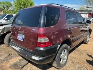 https://f005.backblazeb2.com/file/img-partshotlines-com/Inventory/EX246/Vehicle/1792_04.jpg