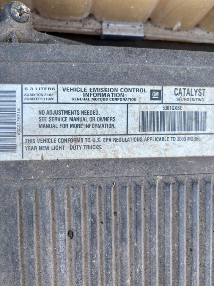 https://f005.backblazeb2.com/file/img-partshotlines-com/Inventory/EX246/Vehicle/1847_13.jpg