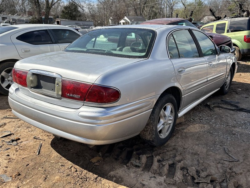https://f005.backblazeb2.com/file/img-partshotlines-com/Inventory/EX246/Vehicle/1901_03.jpg