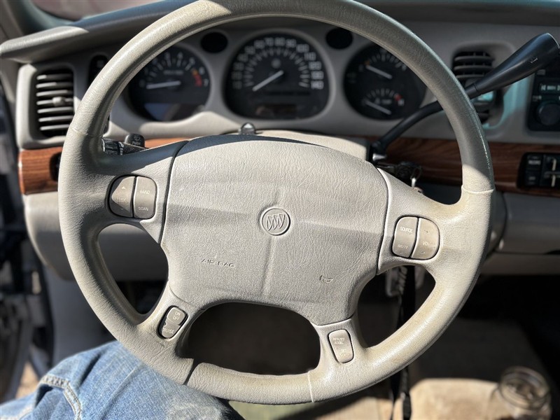 https://f005.backblazeb2.com/file/img-partshotlines-com/Inventory/EX246/Vehicle/1901_09.jpg