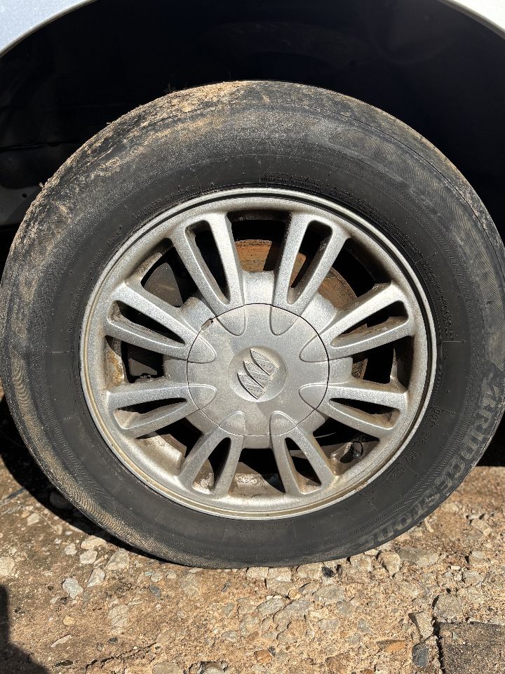 https://f005.backblazeb2.com/file/img-partshotlines-com/Inventory/EX246/Vehicle/1901_12.jpg