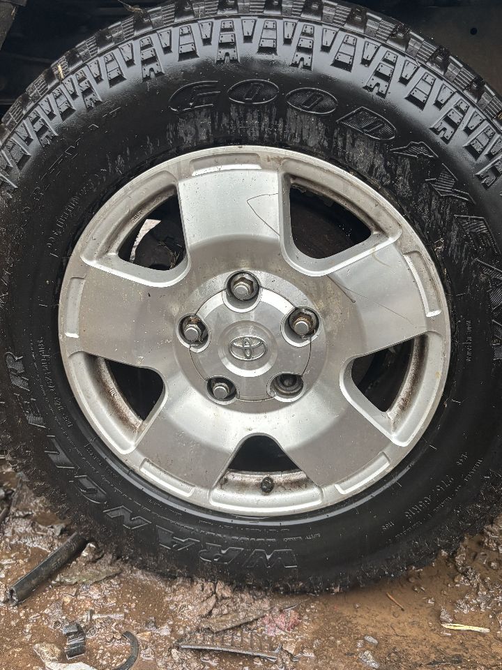 https://f005.backblazeb2.com/file/img-partshotlines-com/Inventory/EX246/Vehicle/1932_05.jpg