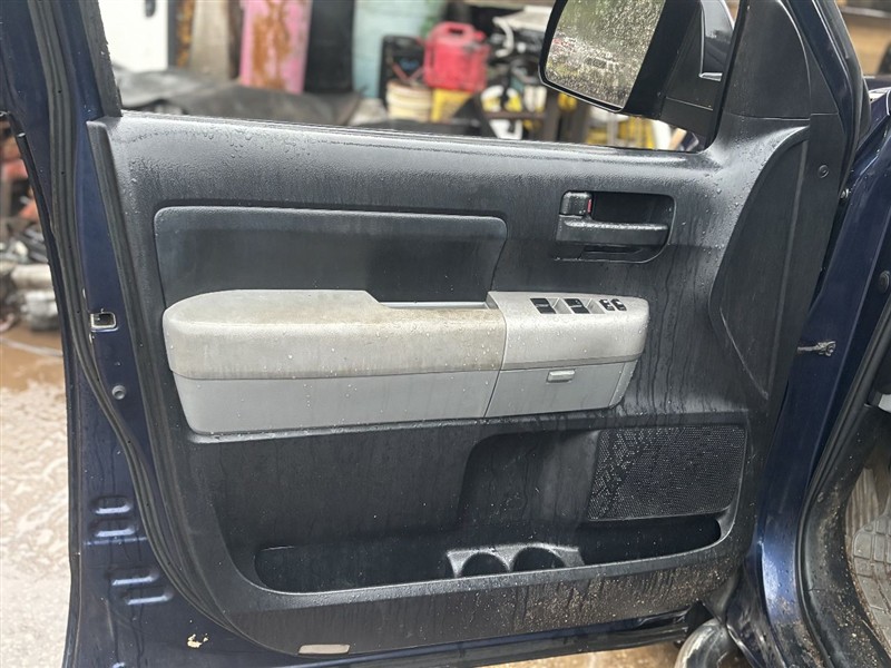 https://f005.backblazeb2.com/file/img-partshotlines-com/Inventory/EX246/Vehicle/1932_07.jpg