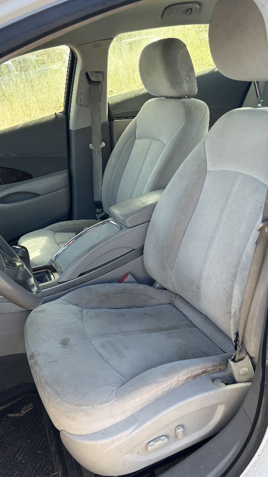 https://f005.backblazeb2.com/file/img-partshotlines-com/Inventory/EX246/Vehicle/1957_09.jpg