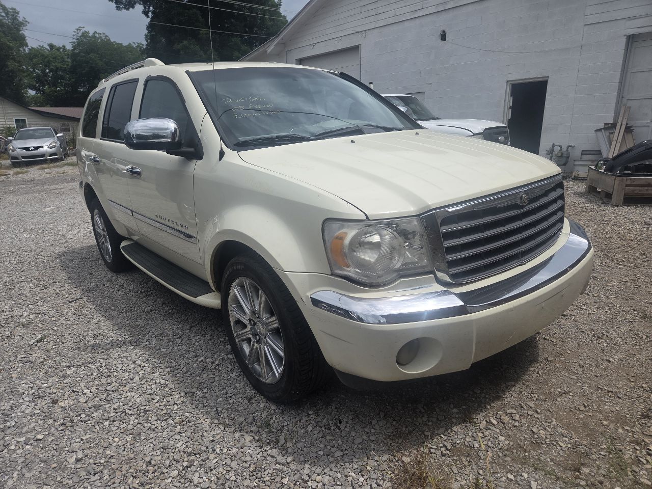 https://f005.backblazeb2.com/file/img-partshotlines-com/Inventory/EX246/Vehicle/1997_04.jpg
