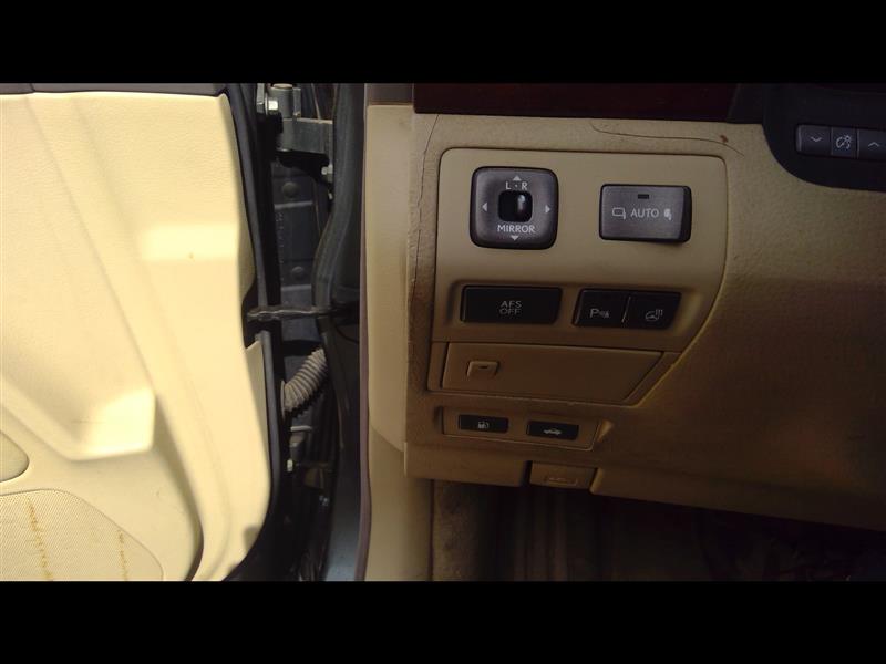 https://f005.backblazeb2.com/file/img-partshotlines-com/Inventory/EX248/Vehicle/2308_12.jpg