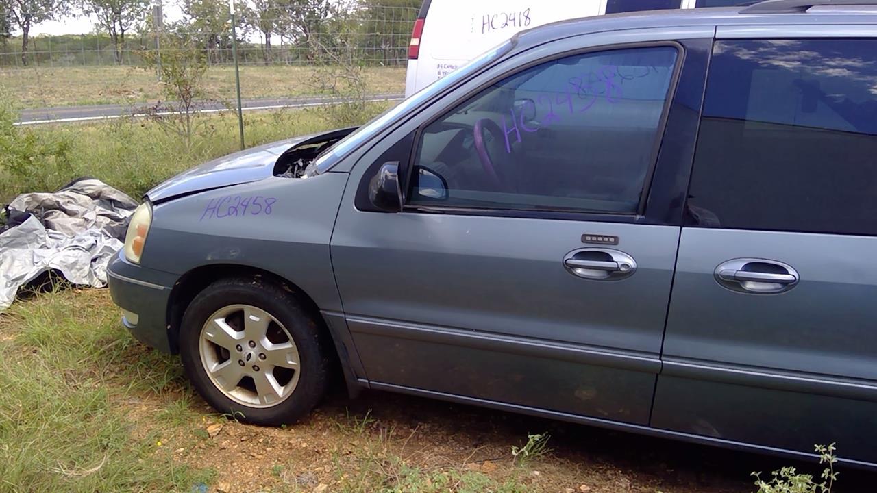 https://f005.backblazeb2.com/file/img-partshotlines-com/Inventory/EX248/Vehicle/2552_05.jpg