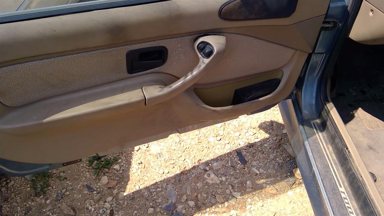 https://f005.backblazeb2.com/file/img-partshotlines-com/Inventory/EX248/Vehicle/2562_09.jpg
