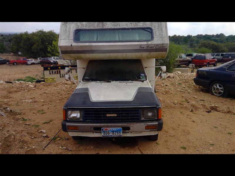 https://f005.backblazeb2.com/file/img-partshotlines-com/Inventory/EX248/Vehicle/261_01.jpg