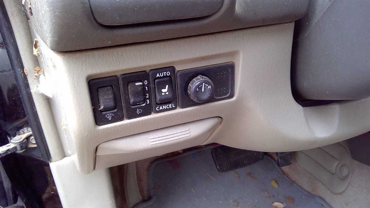 https://f005.backblazeb2.com/file/img-partshotlines-com/Inventory/EX248/Vehicle/2649_12.jpg