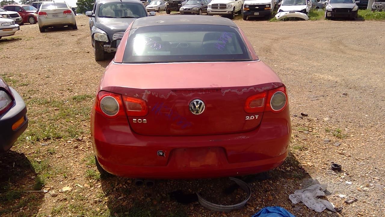 https://f005.backblazeb2.com/file/img-partshotlines-com/Inventory/EX248/Vehicle/2885_09.jpg