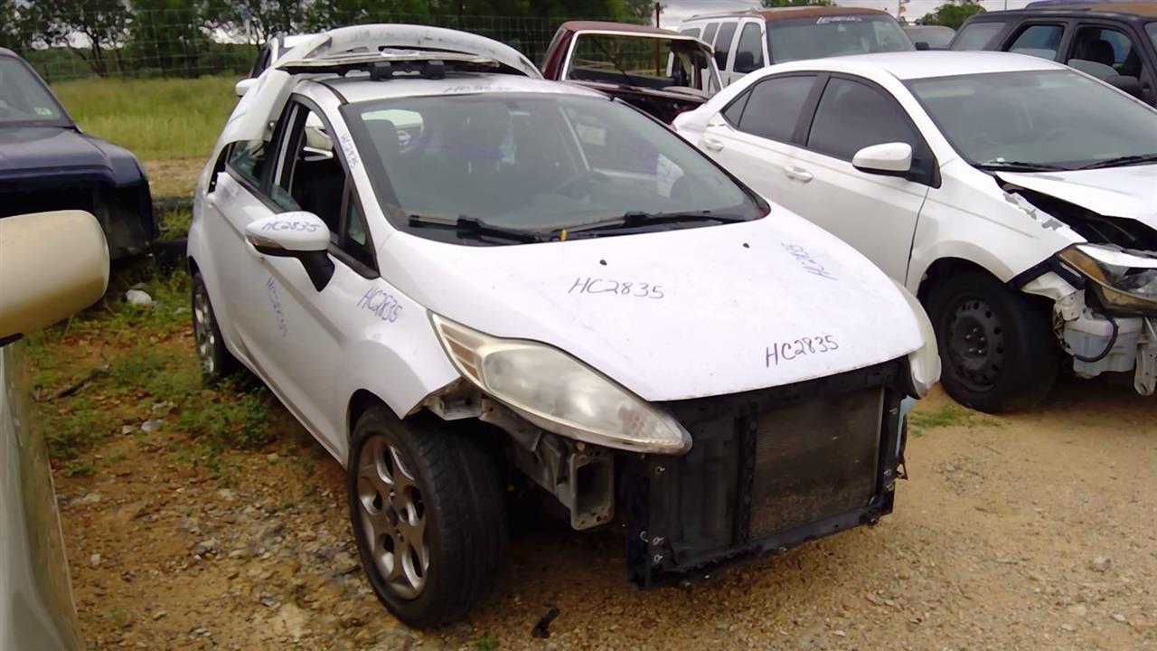 https://f005.backblazeb2.com/file/img-partshotlines-com/Inventory/EX248/Vehicle/2933_11.jpg