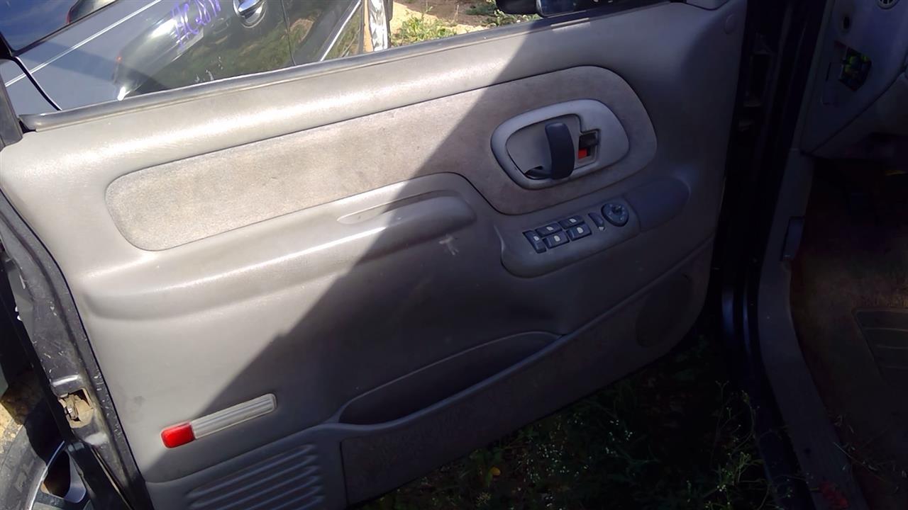 https://f005.backblazeb2.com/file/img-partshotlines-com/Inventory/EX248/Vehicle/2999_12.jpg