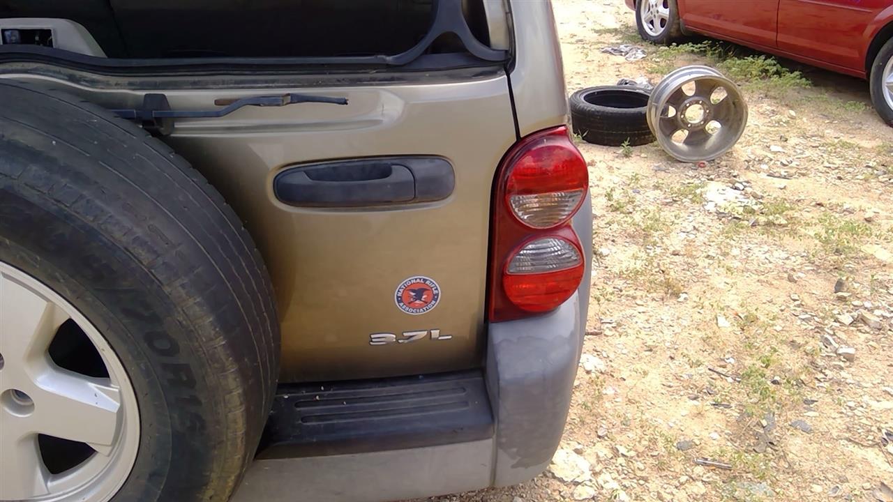 https://f005.backblazeb2.com/file/img-partshotlines-com/Inventory/EX248/Vehicle/3051_10.jpg