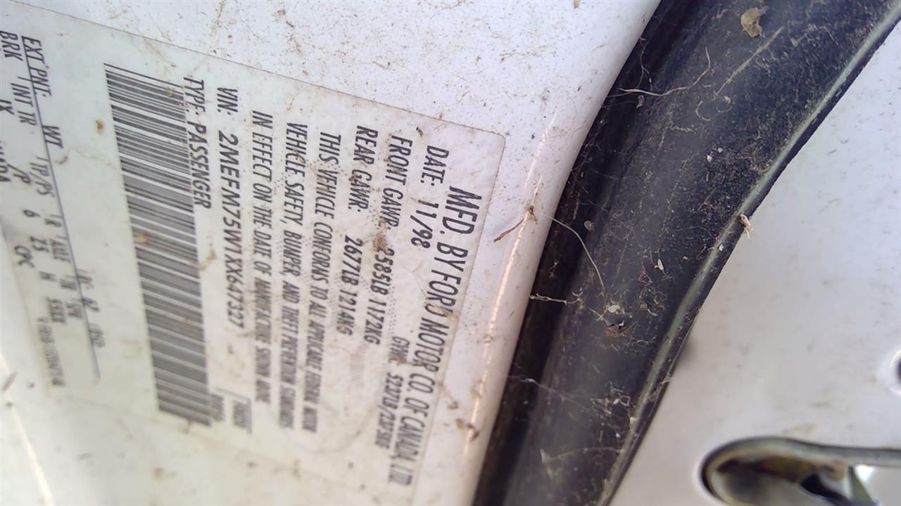https://f005.backblazeb2.com/file/img-partshotlines-com/Inventory/EX248/Vehicle/3103_02.jpg